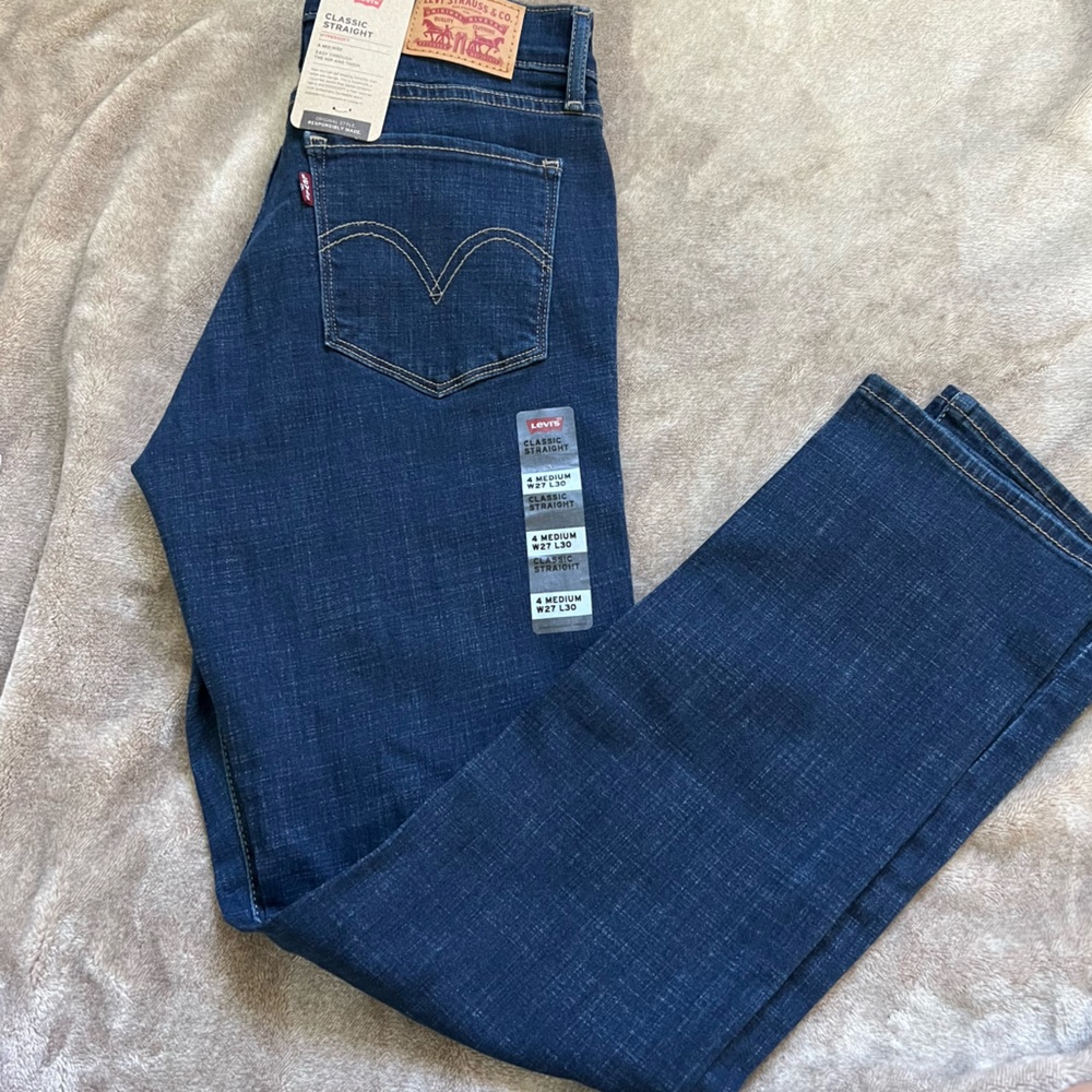 Classic Straight Levis mid rise